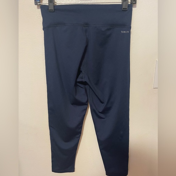 Adidas Pants Womens Medium Blue Capri Tights Spell Out Training WorkOut Athletic - Picture 2 of 3